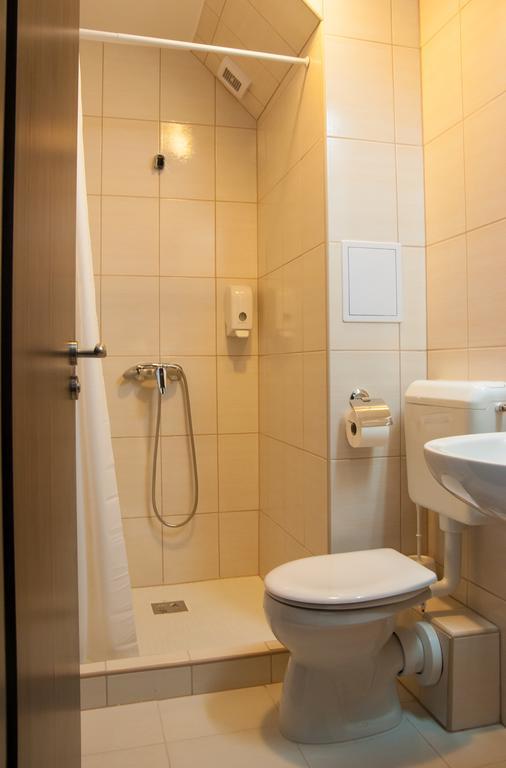 Hotel Pallone Balatonfüred Pokoj fotografie