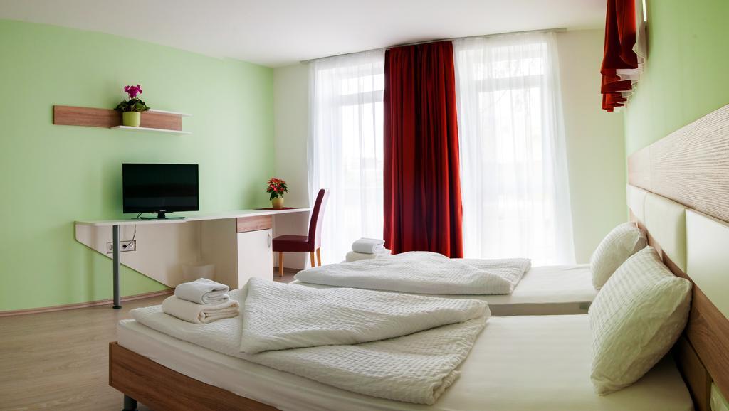 Hotel Pallone Balatonfüred Pokoj fotografie